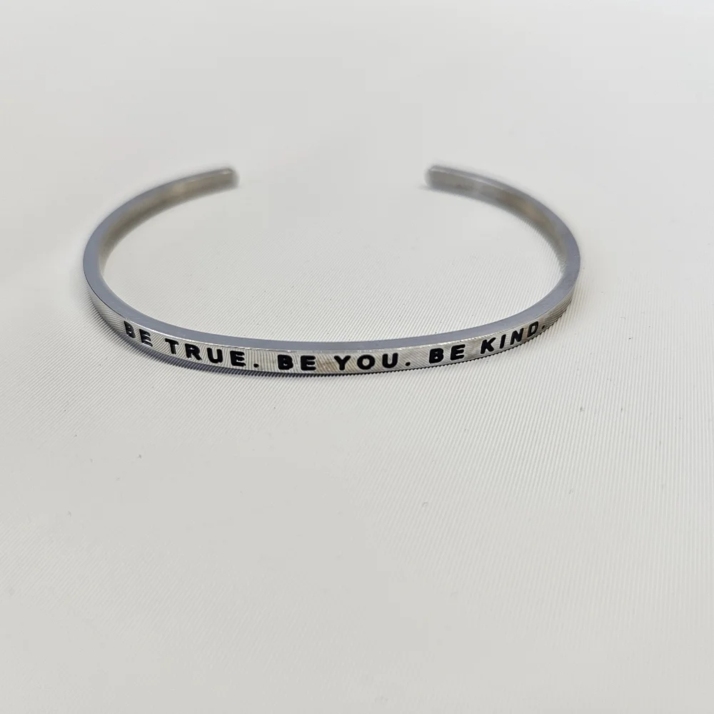 Montraband Be True Be You Be Kind  Stainless Steel Bracelet Inspirational Silver